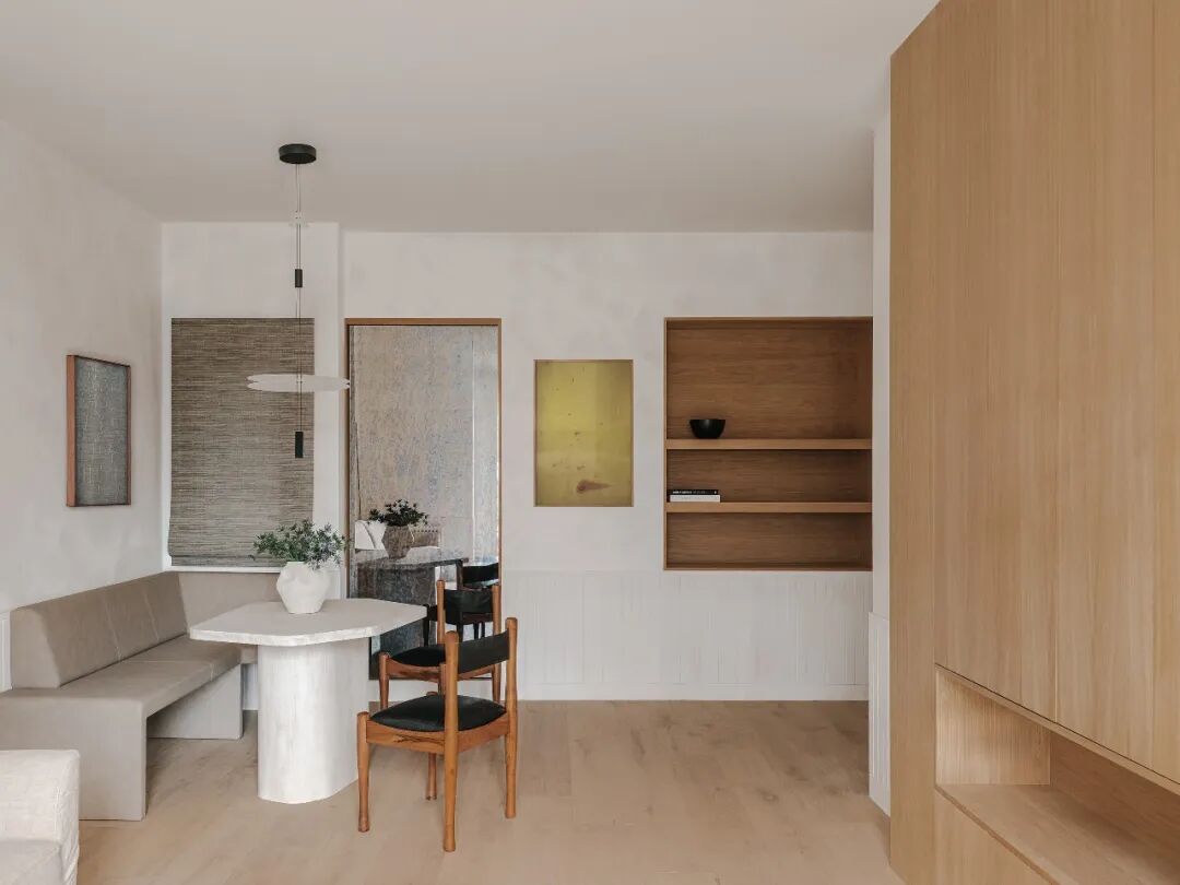 公寓用餐区与开放式厨房