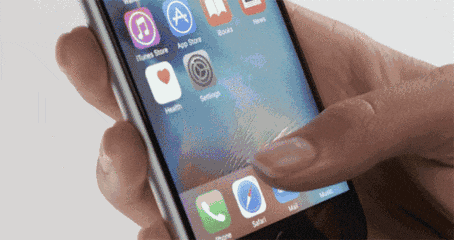 iPhone底部上滑打开控制中心交互演示