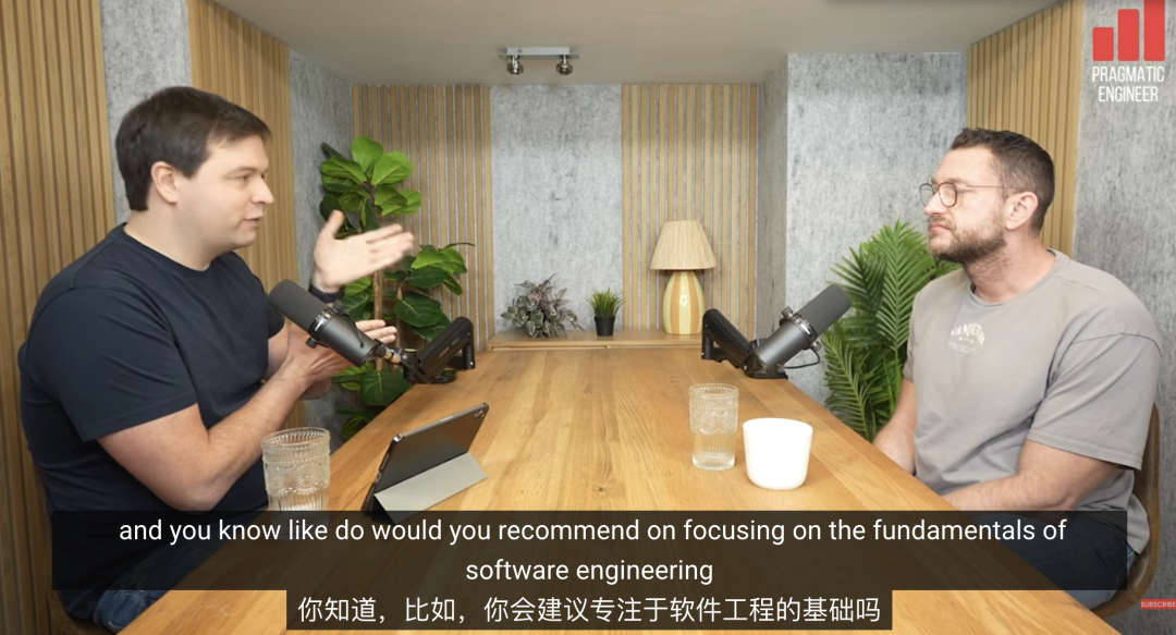 主持人询问Peter对毕业生的建议