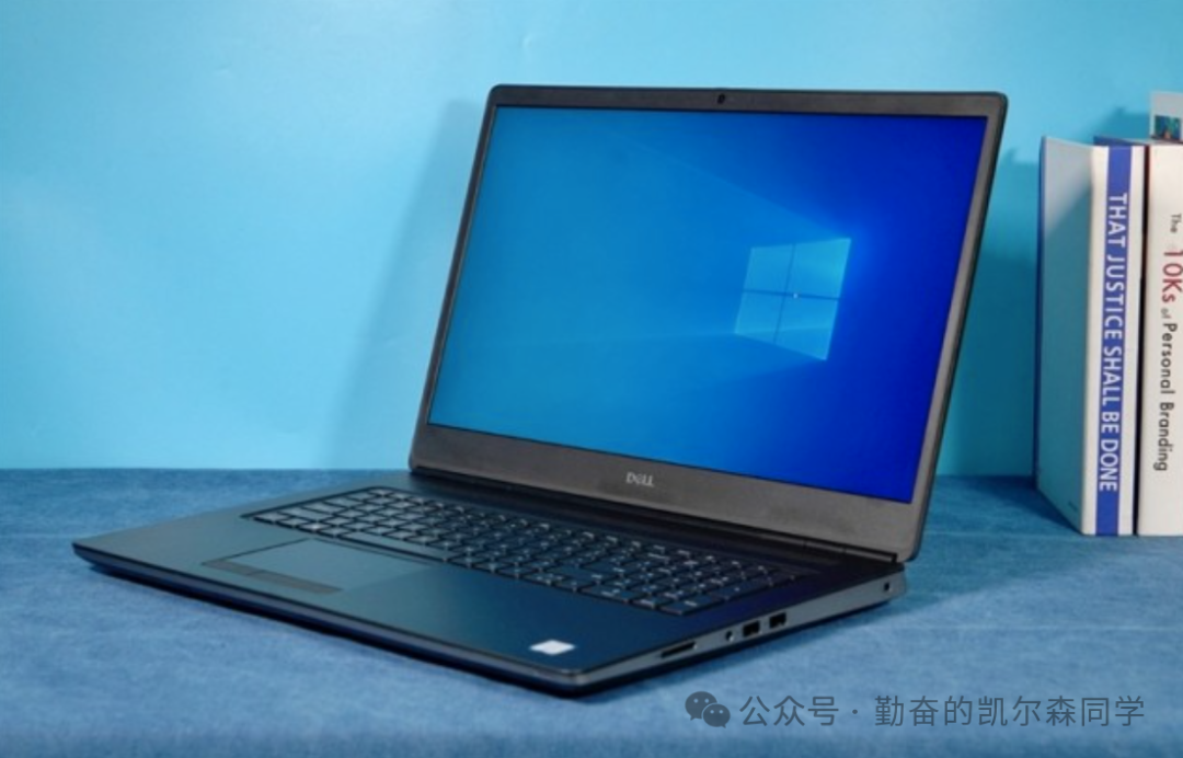 戴尔Precision 7750打开屏幕运行系统界面