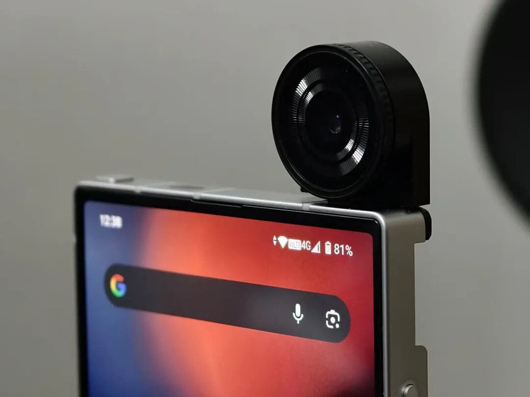 iKKO MindOne Pro顶部外接镜头特写