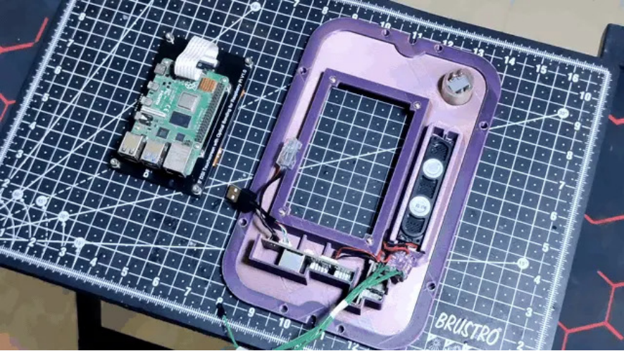Raspberry Pi 4与其他组件开始装入机身