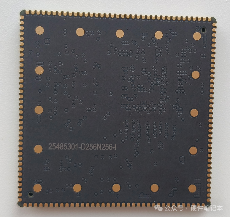 核心板背面PCB布局图