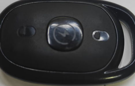 马自达汽车遥控钥匙特写