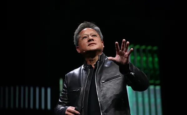 NVIDIA CEO黄仁勋在演讲中阐述其观点