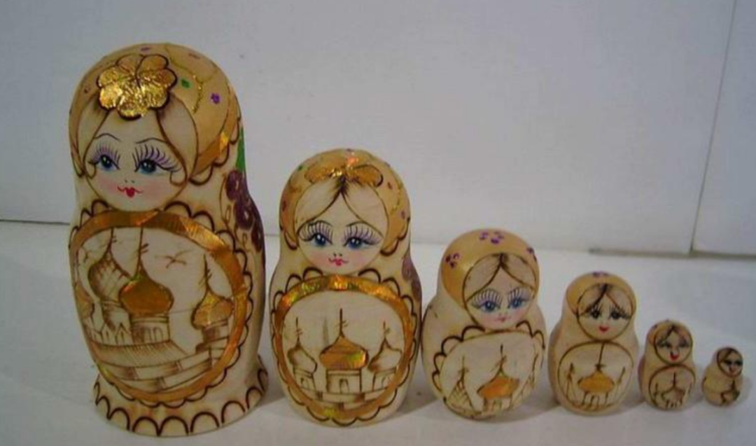 俄罗斯套娃图片