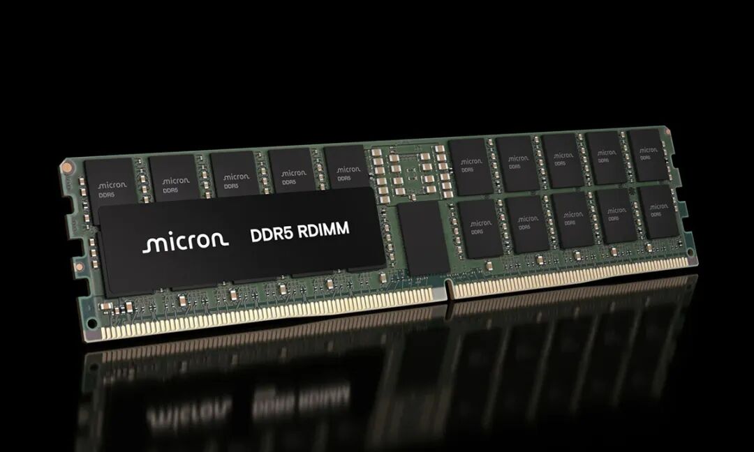 美光 Micron DDR5 RDIMM 512GB 内存条产品图