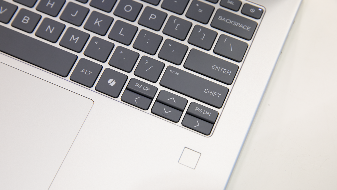 键盘布局：翻页键、长键程