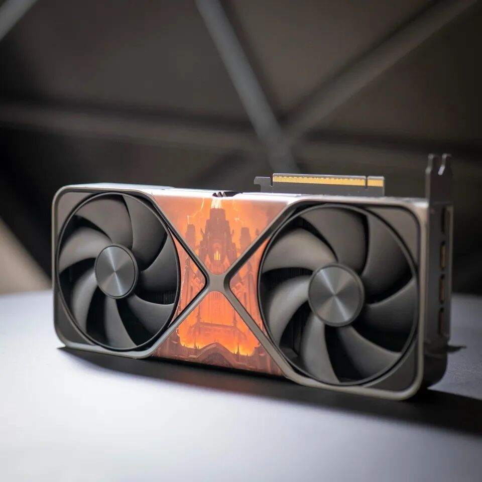 RTX 5090 Founders Edition 双风扇显卡特写
