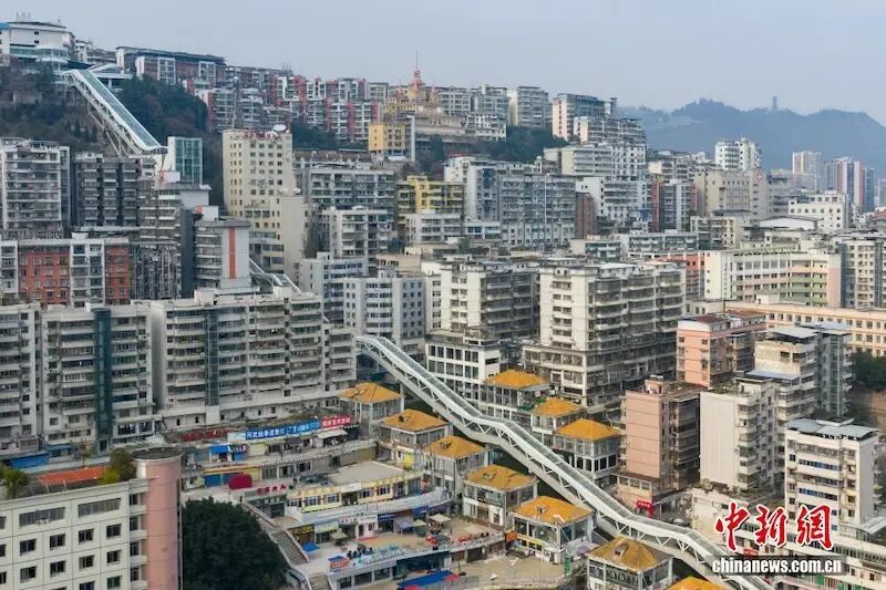 巫山县城与神女大扶梯俯瞰图