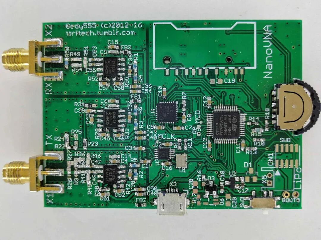 NanoVNA电路板PCB实物,STM32F042与AD8302射频芯片及SMA接口