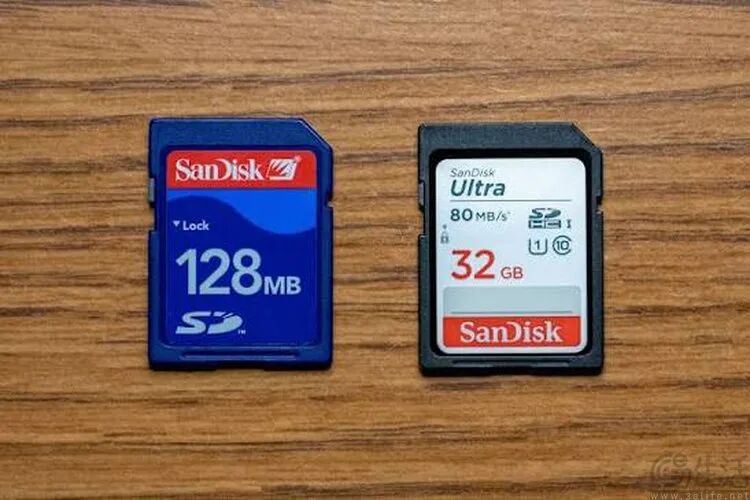 SanDisk SD卡老款128MB与新款32GB UHS-I对比