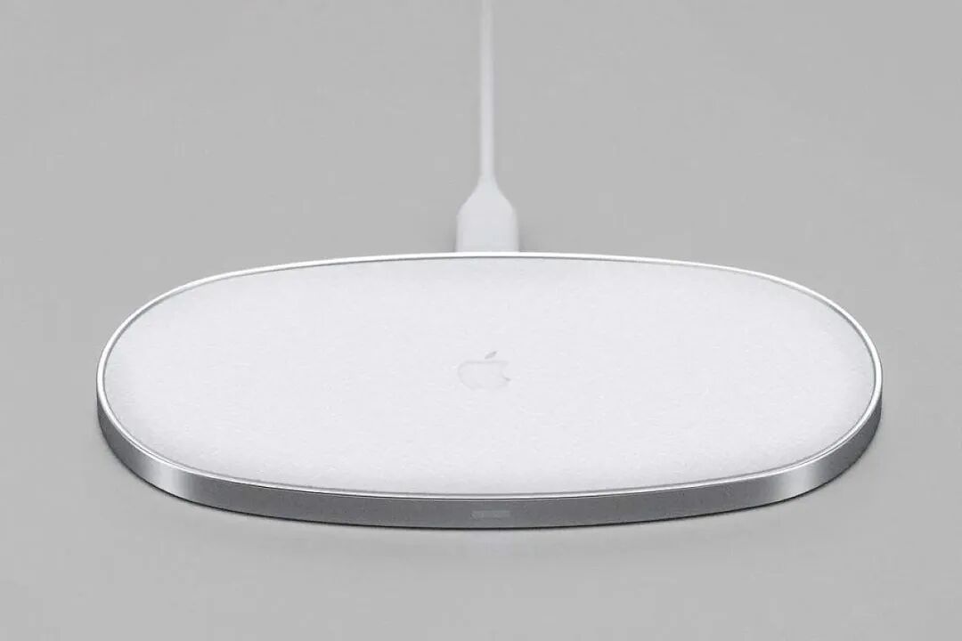 白色椭圆形苹果无线充电器
