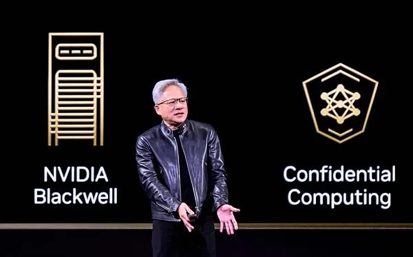 英伟达CEO黄仁勋在GTC大会发表演讲