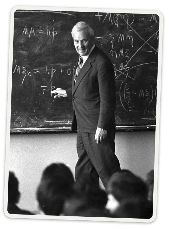 数学家Kolmogorov和Arnold的黑板照片