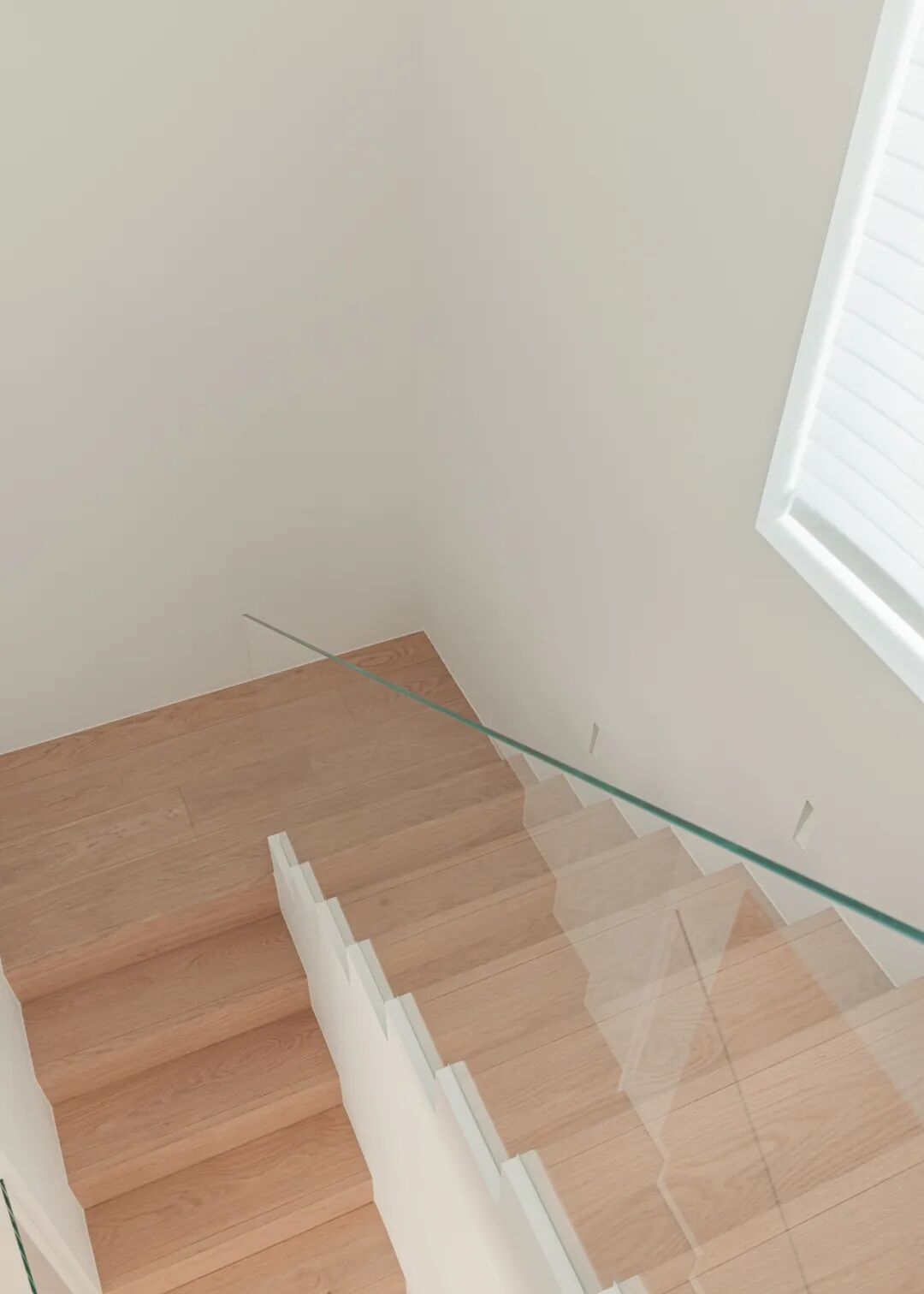 俯拍极简风格的木质楼梯