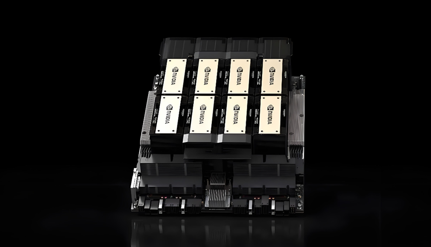 展示多GPU模块的高性能计算设备