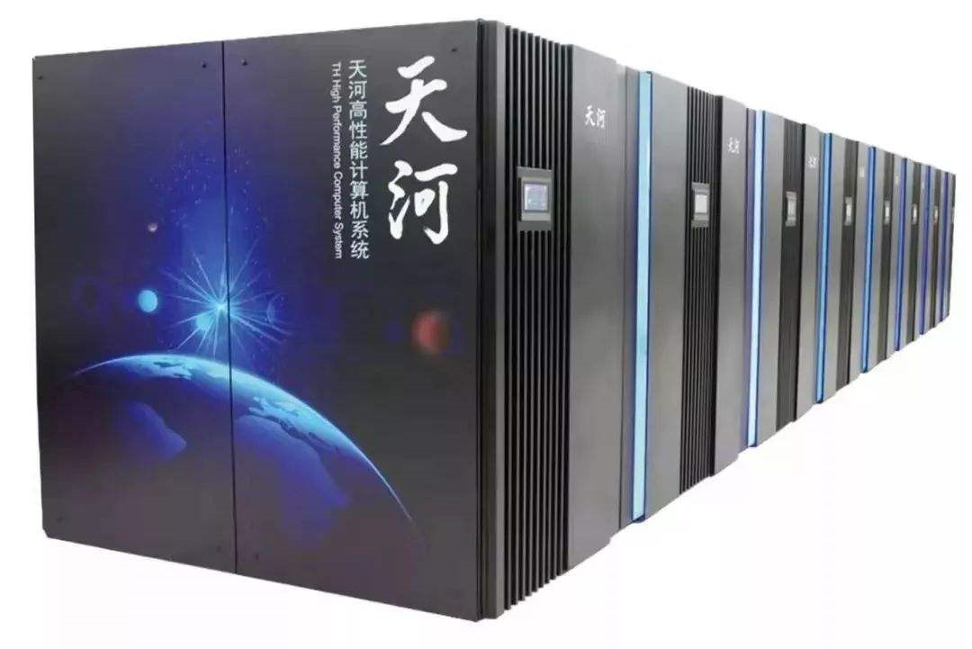 天河一号超级计算机机柜阵列