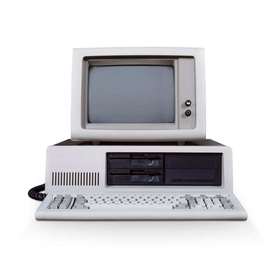 IBM PC 台式电脑与早期软盘驱动器
