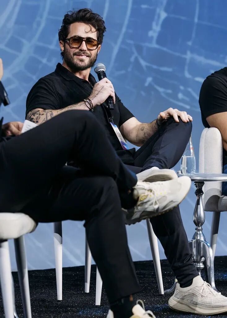 Matthew Gallagher在活动中发言