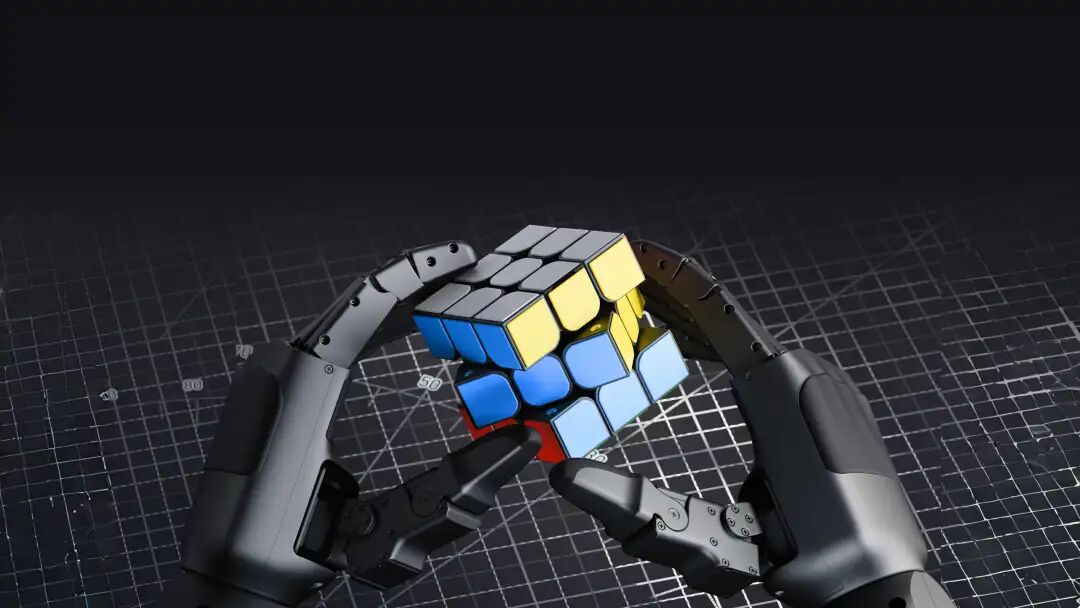 宇树机器人灵巧手操作魔方