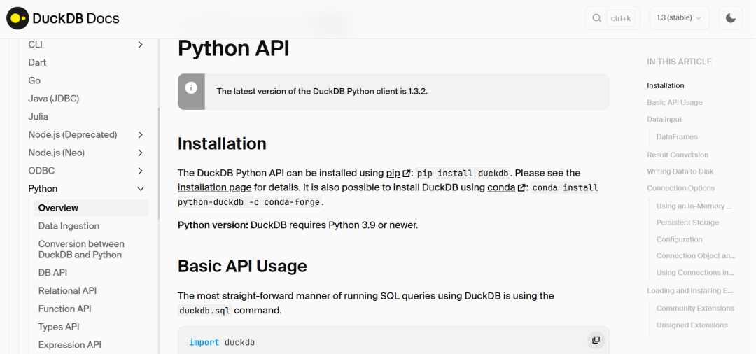 DuckDB Python API官方文档界面截图