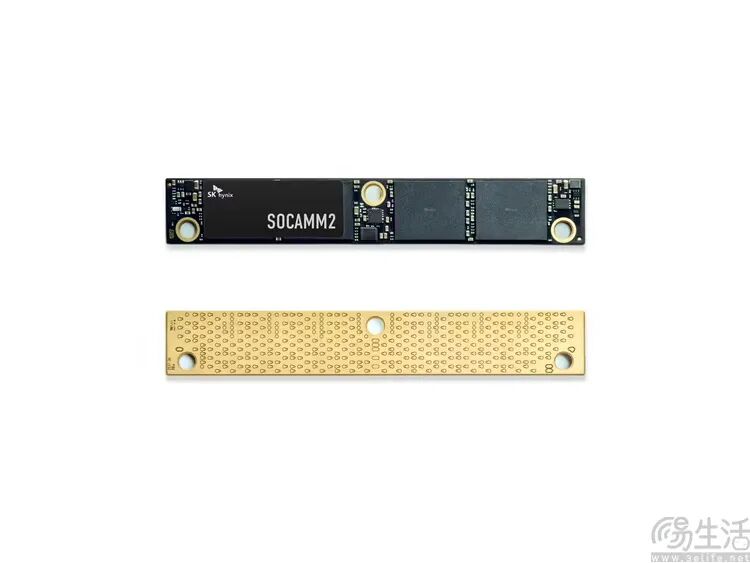 SK海力士SOCAMM2内存模组与散热片特写