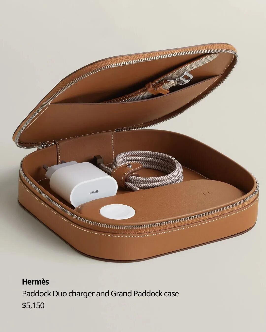 Paddock Duo充电器与Grand Paddock皮套套装