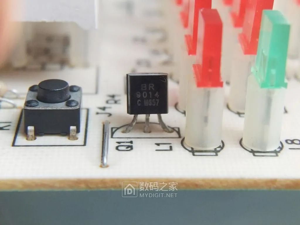 LED驱动电路及数码管显示