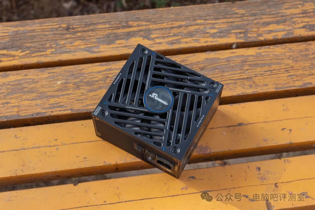 电源的散热风扇面