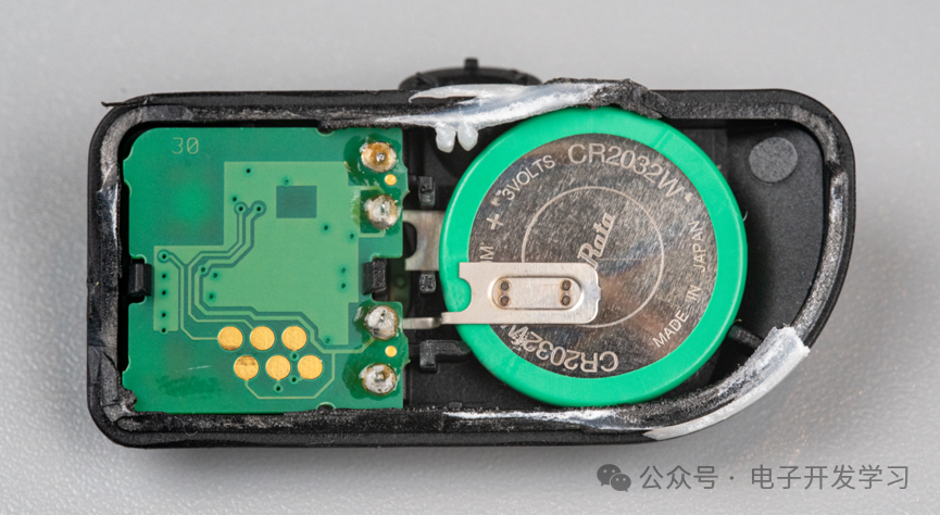 林肯TPMS传感器内部PCB与村田CR2032W纽扣电池