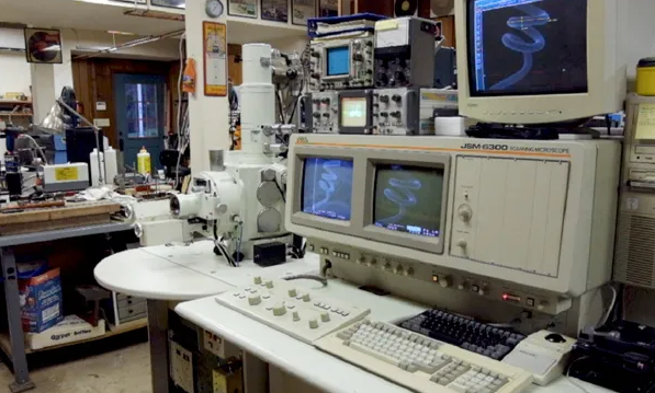 用于芯片检测的扫描电子显微镜