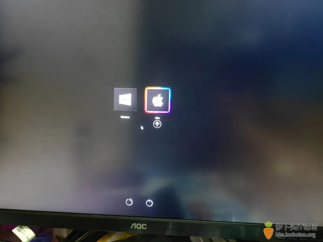 OpenCore引导选择界面（Windows与macOS）