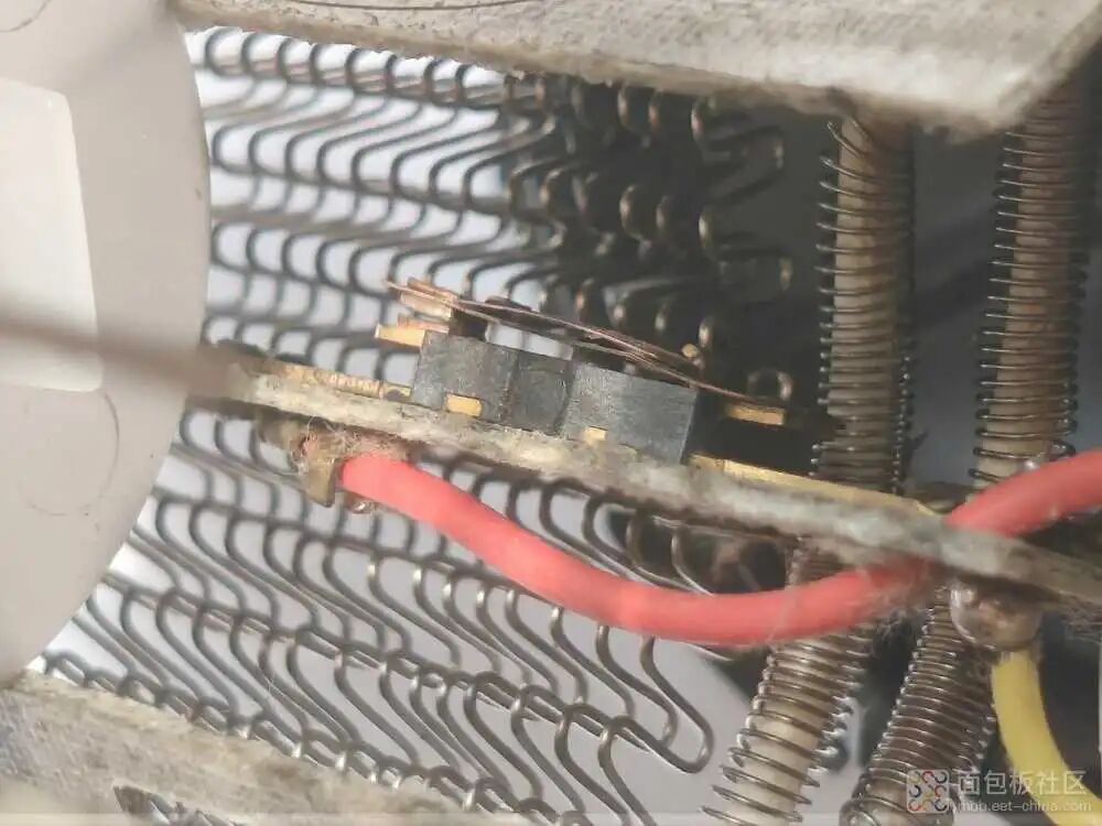 KSD突跳式过热保护器特写