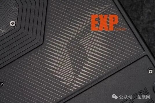 主板背面接口与标识