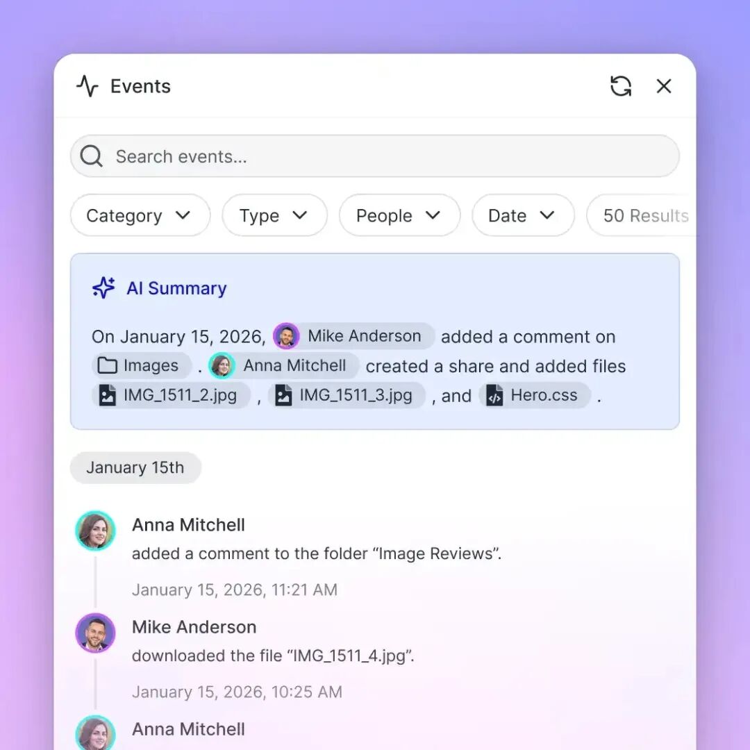 事件追踪界面，展示AI总结和按日期分组的事件列表