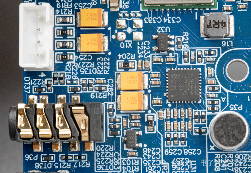 电源与音频接口