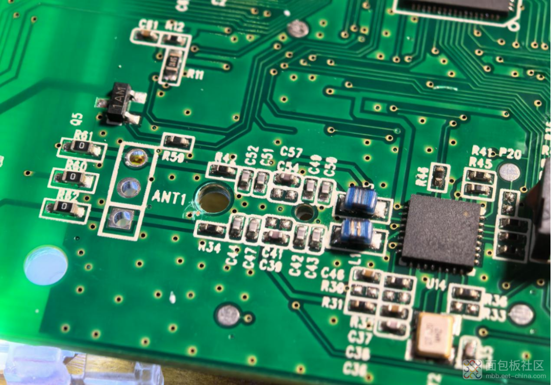 POS机NFC天线电路与芯片