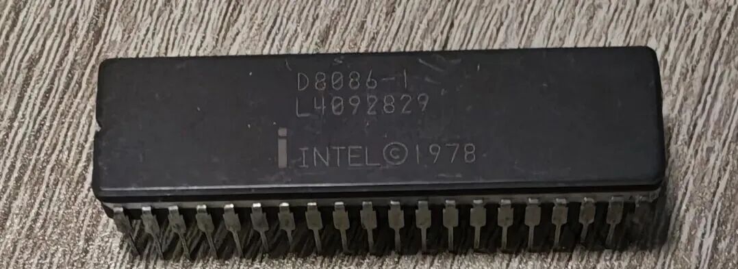 Intel D8086-1 芯片