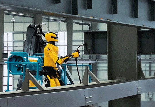 机器人进行焊接作业，产生火花