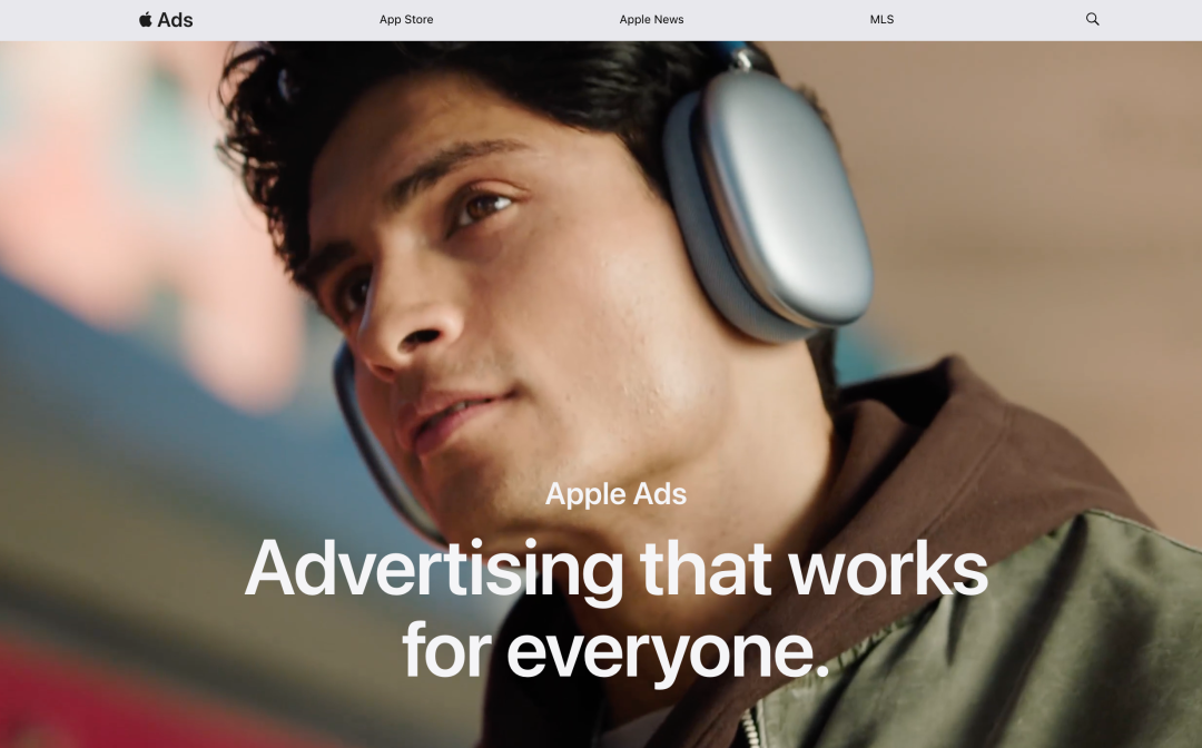 苹果Apple Ads官网页面