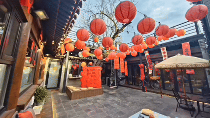 AI生成的动态Vlog效果截图