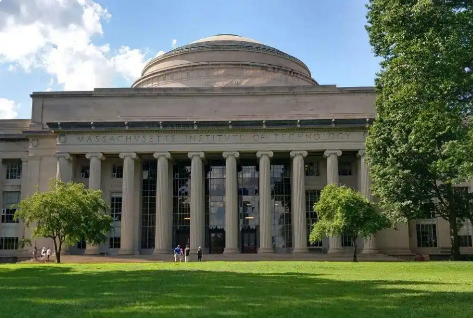 麻省理工学院校园建筑