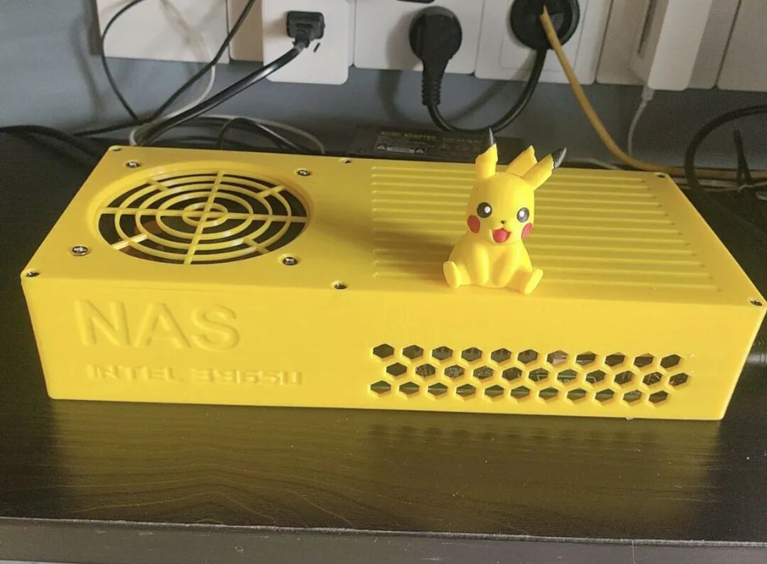 搭载J3455处理器的NAS设备趣味展示