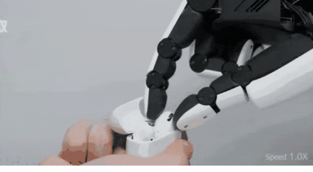 稳定抓取狭小空间光滑物体