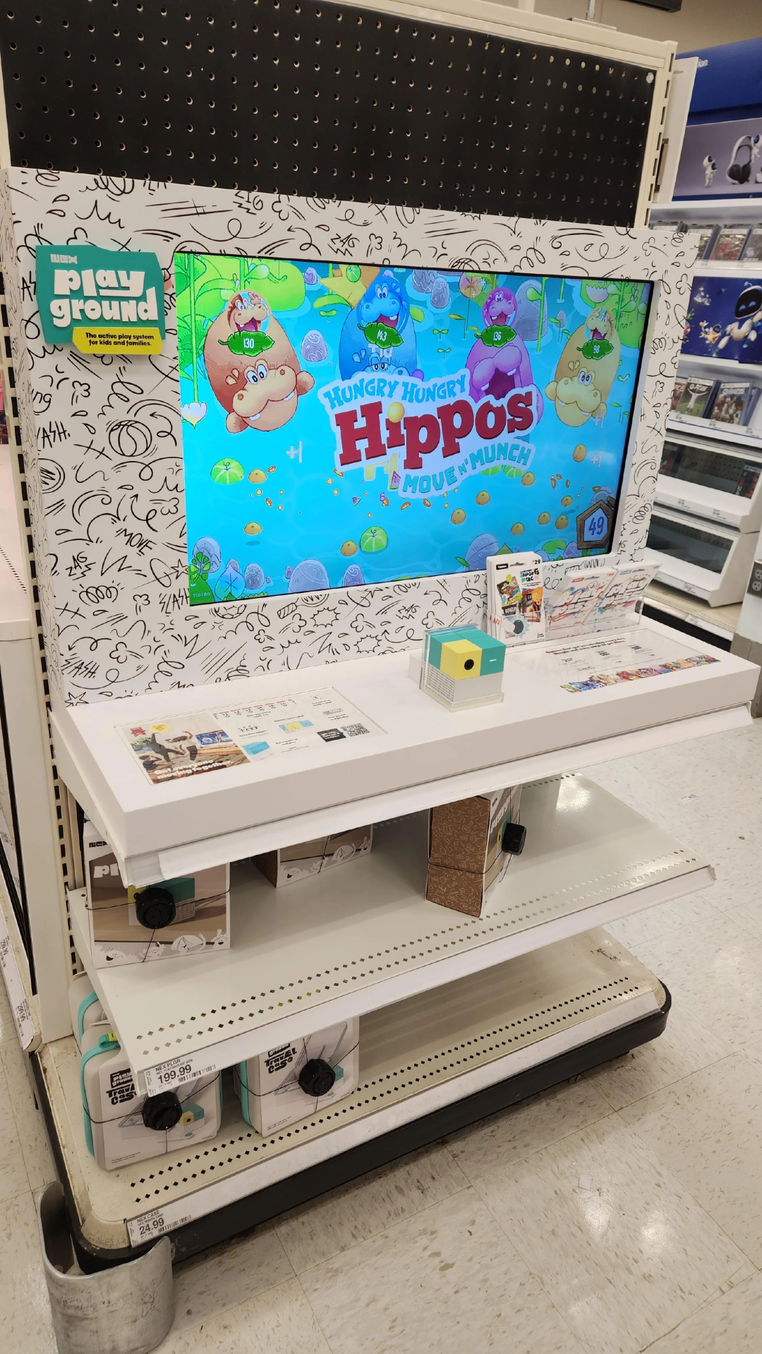 Nex Playground商店展示区与游戏展台