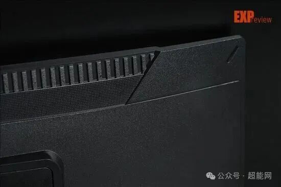 技嘉GO27Q24G显示器背部细节