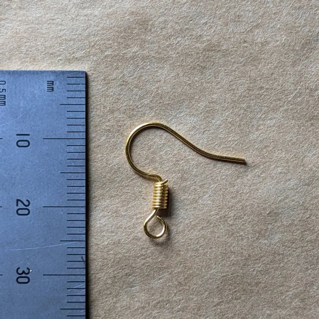 纯金耳钩尺寸参照