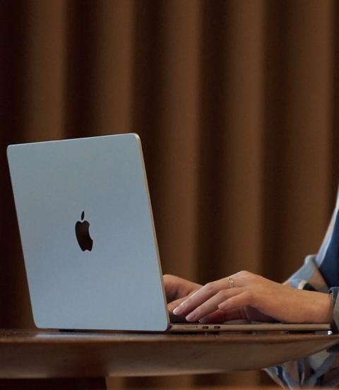 MacBook Pro 工作场景