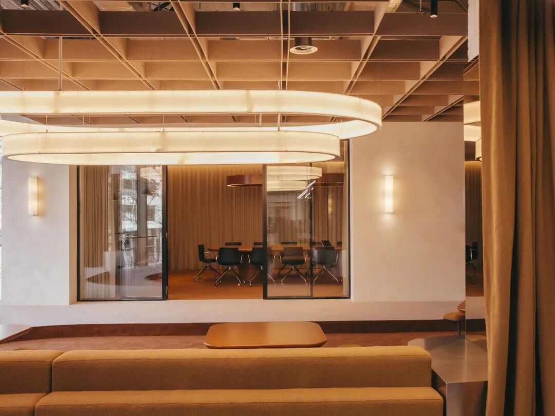 URW总部开放式办公空间